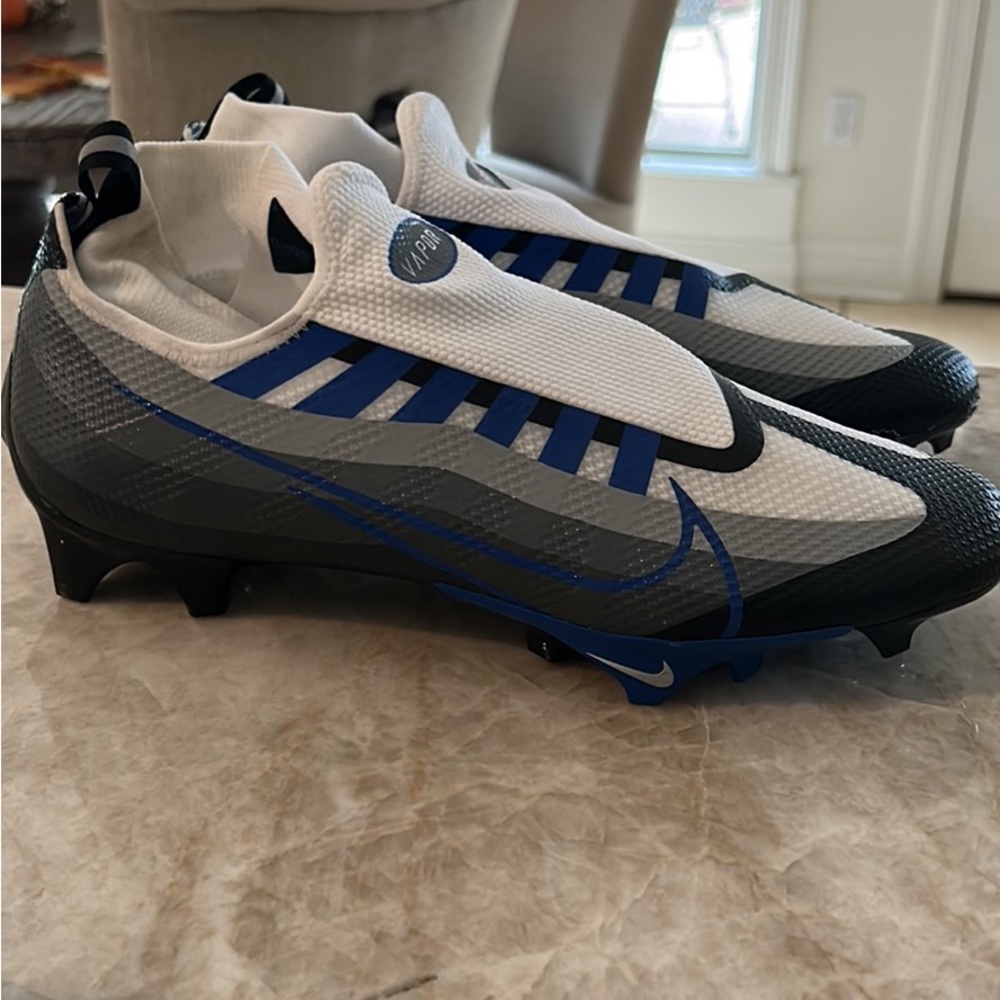 Nike Vapor Edge Pro 360 Football Cleats